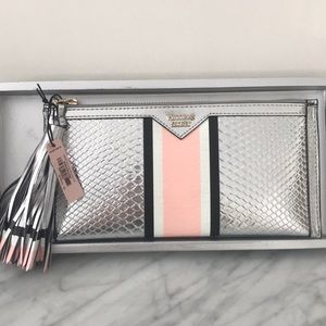 Victoria’s Secret clutch